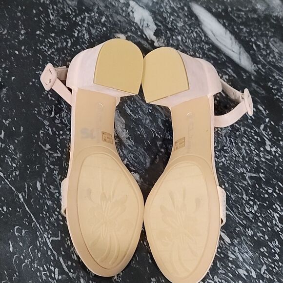 BRAND NEW CL BY LAUNDRY RHINESTONE ADJUSTABLE ANKLE STRAP BLOCK HEEL SANDAL - Picture 13 of 16